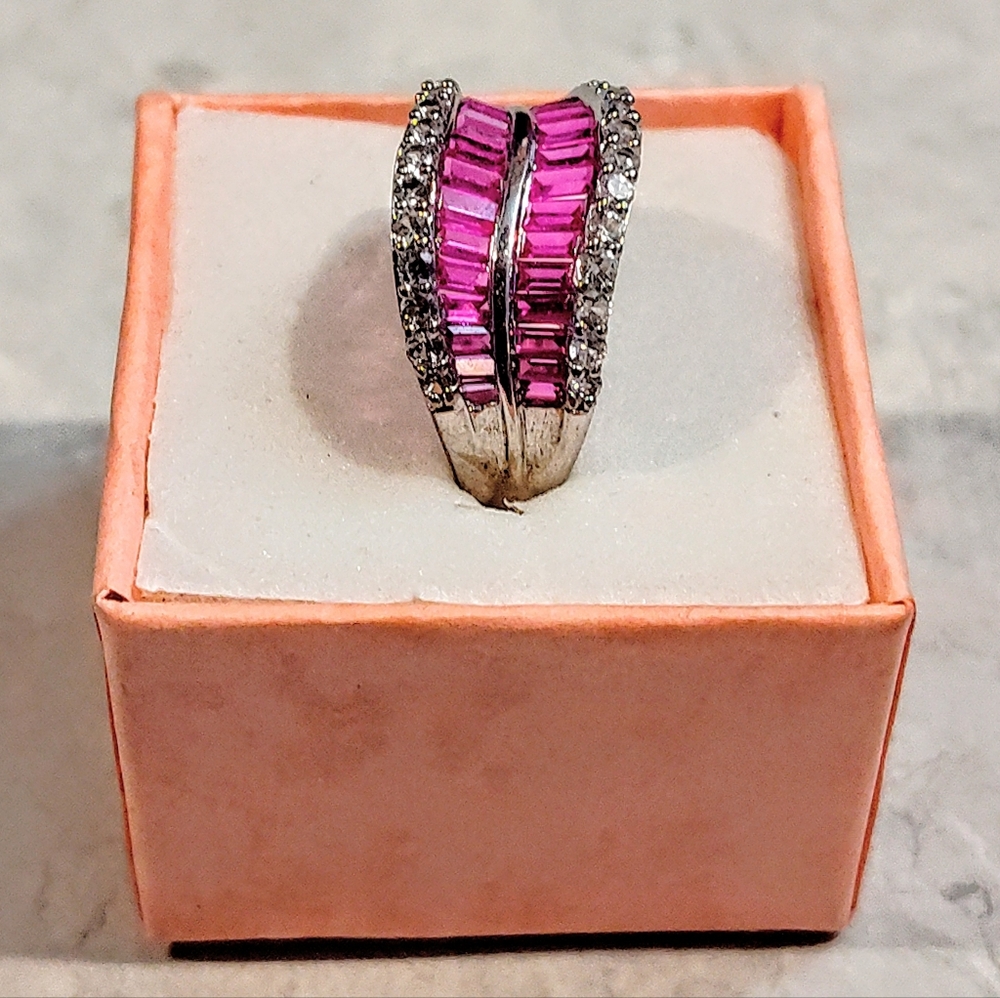 VINTAGE 4 ROW ETERNITY BAND BAGUETTE CUT RUBIES & ROUND DIAMONDS SILVER RING - Picture 5 of 12